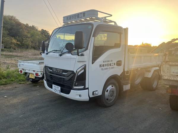 ISUZU ELF ダンプ（新車）